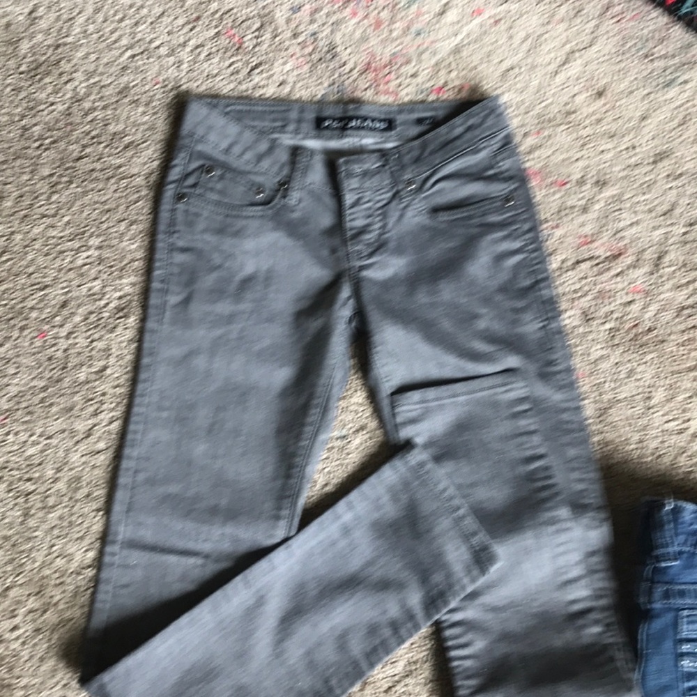 Skinny jeans